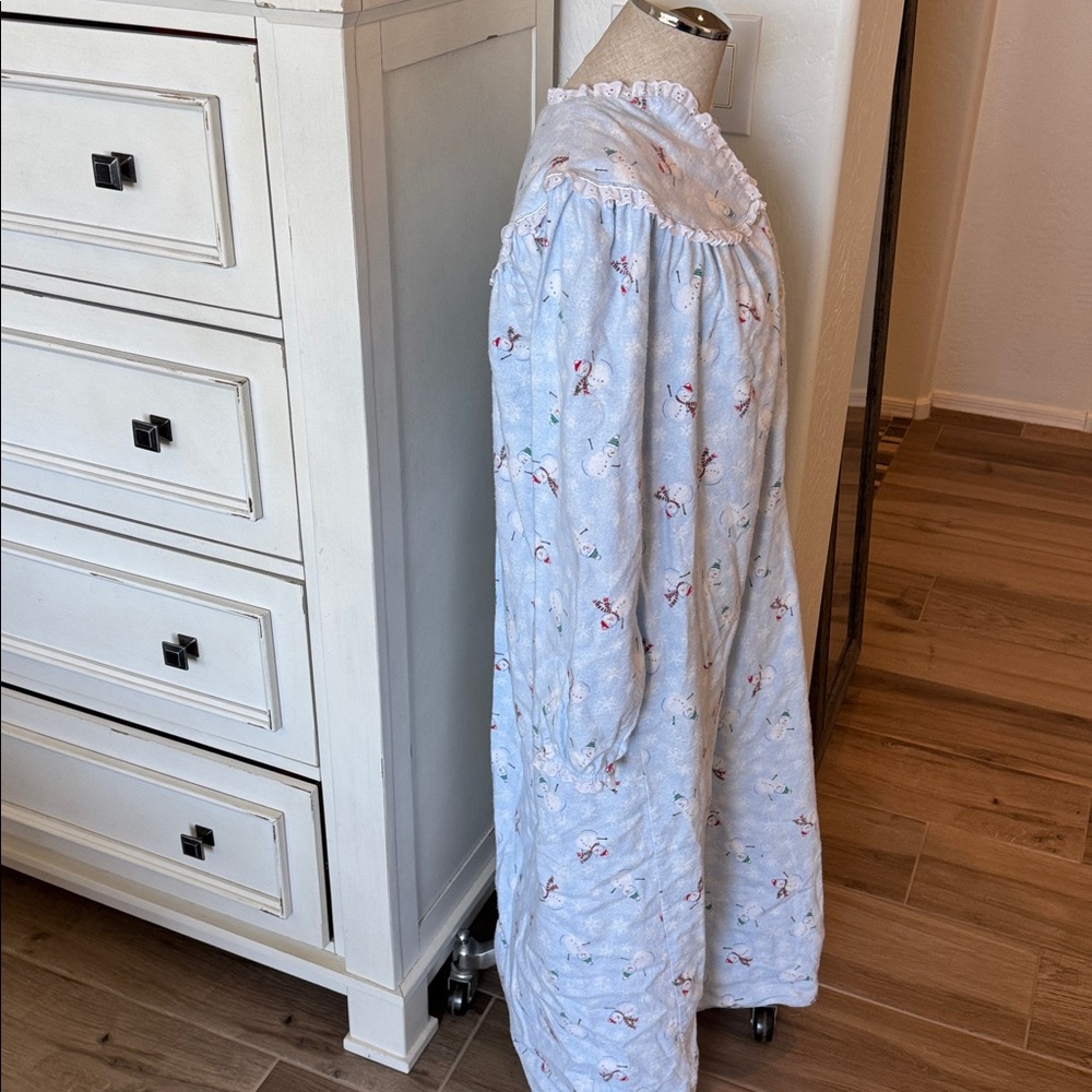 Lanz of Salzburg S snowman print long flannel nightgown - Picture 6 of 7